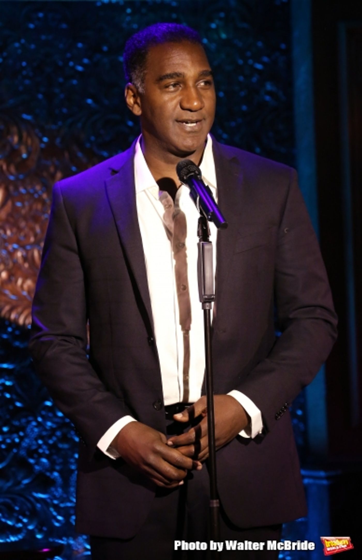 Photo Coverage: Norm Lewis Previews SWINGIN' CHRISTMAS at Feinstein's/54 Below  Image