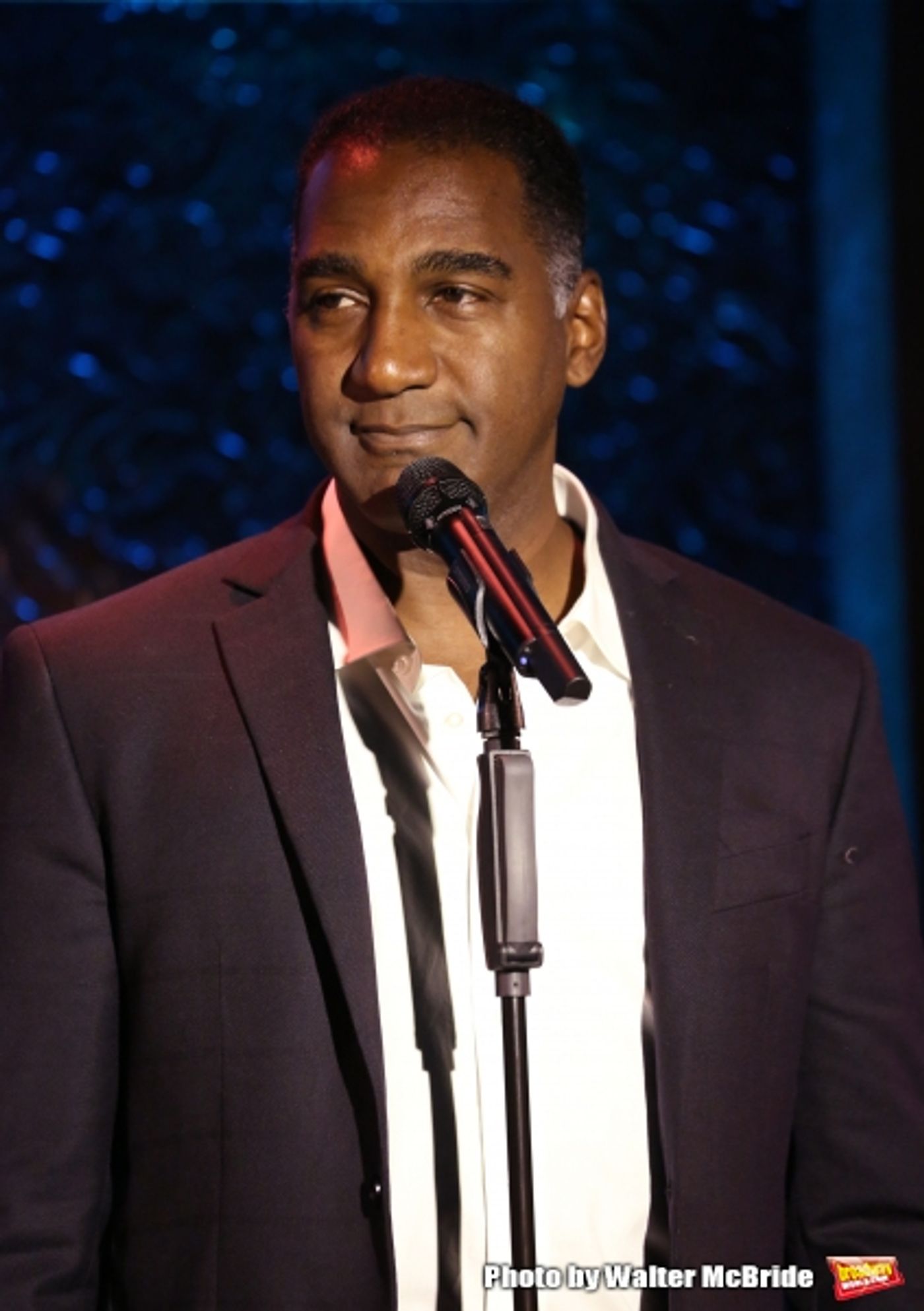 Photo Coverage: Norm Lewis Previews SWINGIN' CHRISTMAS at Feinstein's/54 Below  Image
