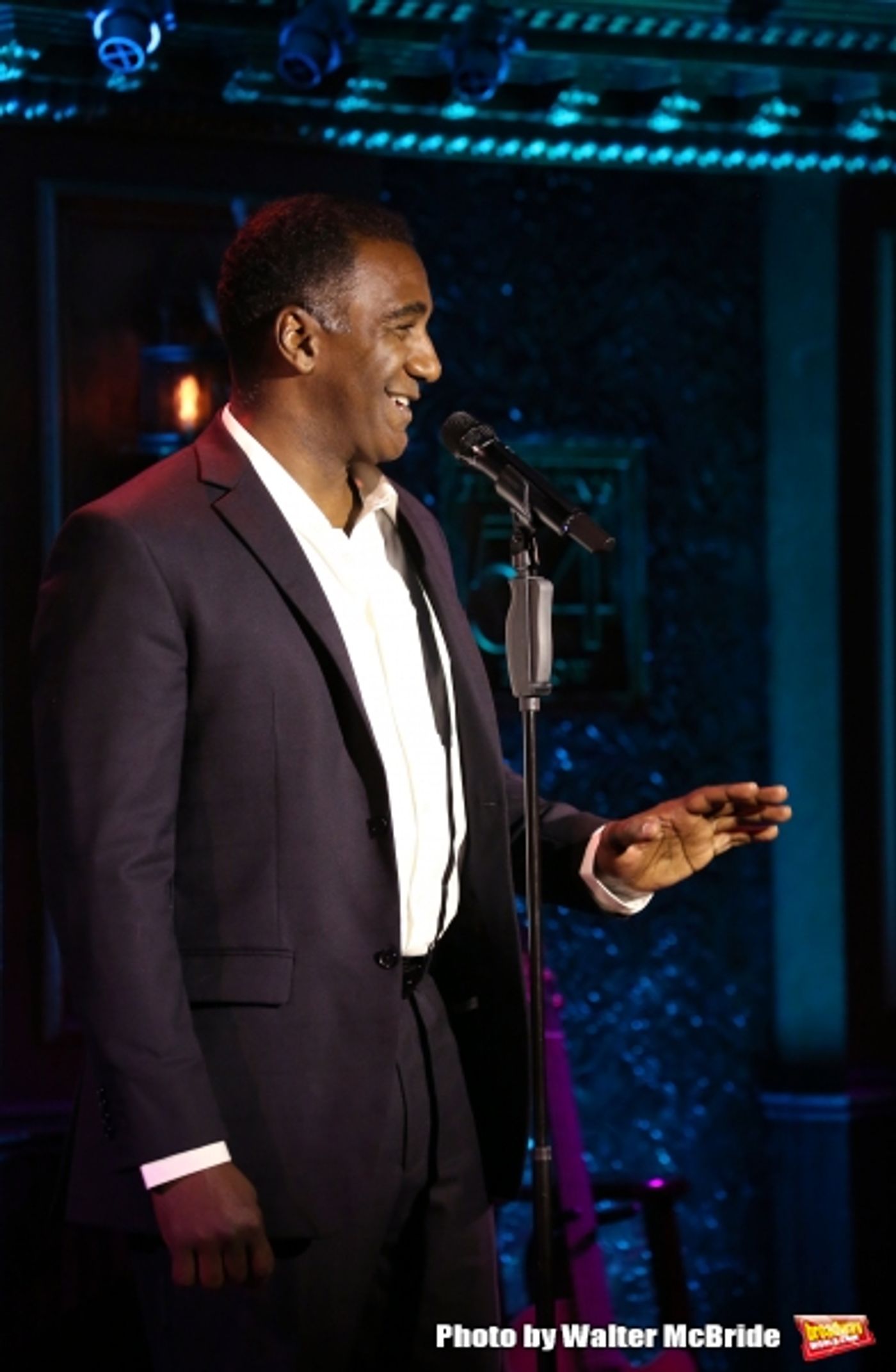 Photo Coverage: Norm Lewis Previews SWINGIN' CHRISTMAS at Feinstein's/54 Below  Image