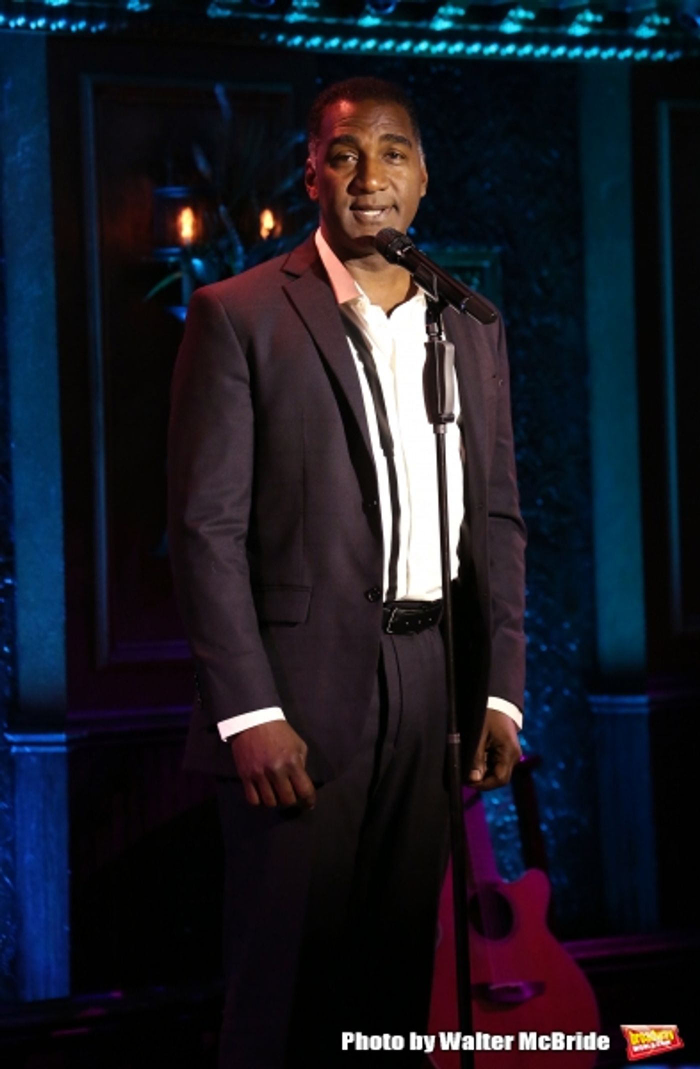 Photo Coverage: Norm Lewis Previews SWINGIN' CHRISTMAS at Feinstein's/54 Below  Image