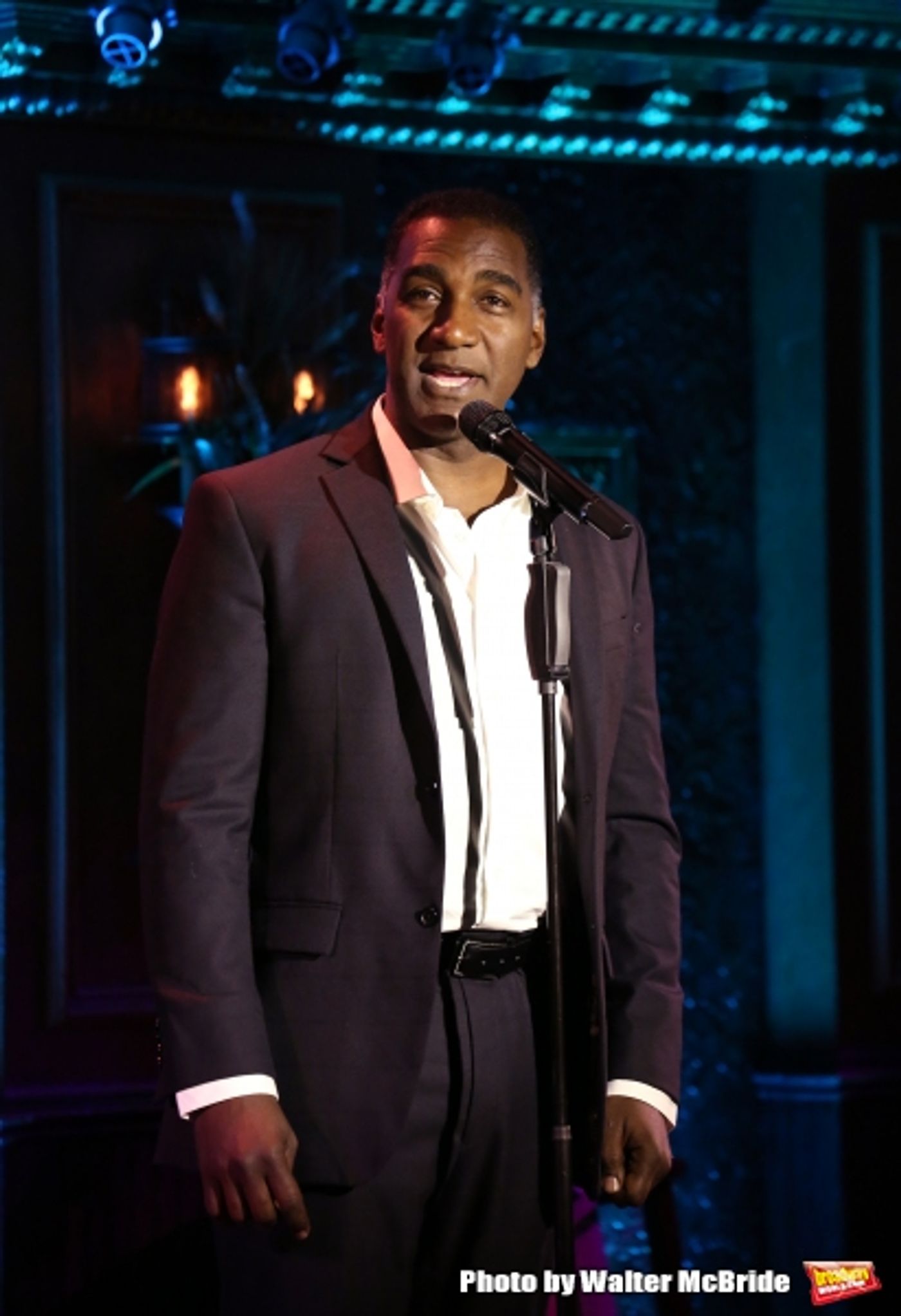 Photo Coverage: Norm Lewis Previews SWINGIN' CHRISTMAS at Feinstein's/54 Below  Image