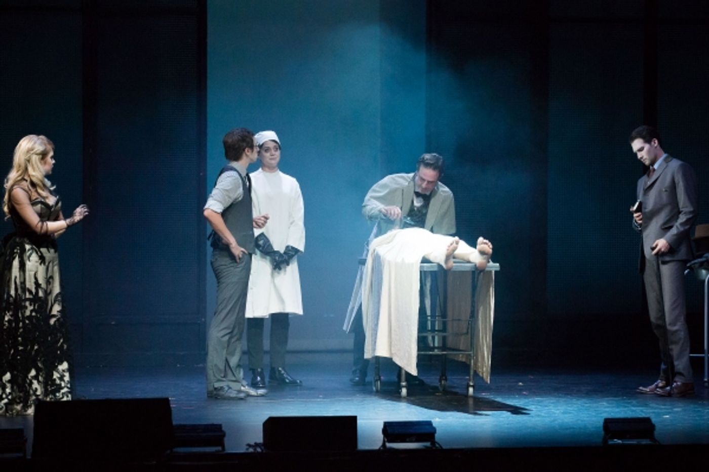 Photo Flash: First Look at SHERLOCK HOLMES in Chicago, Starring David Arquette  Image