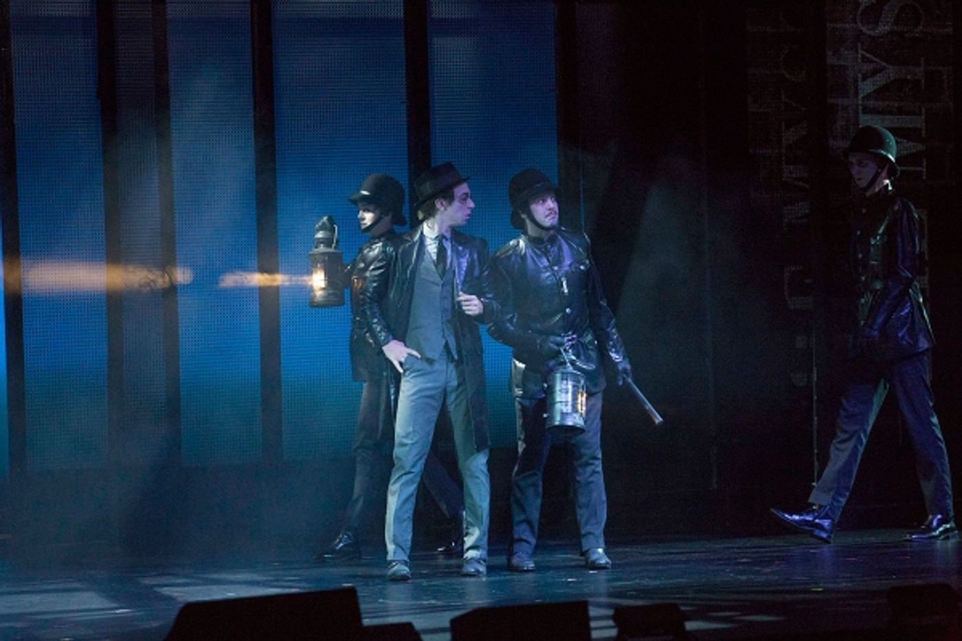 Photo Flash: First Look at SHERLOCK HOLMES in Chicago, Starring David Arquette  Image