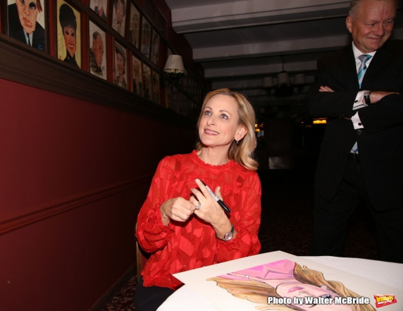Photo Coverage: Sardi's Unveils Portrait of SPRING AWAKENING's Marlee Matlin Photo Coverage: Sardi's Unveils Portrait of SPRING AWAKENING's Marlee Matlin Image