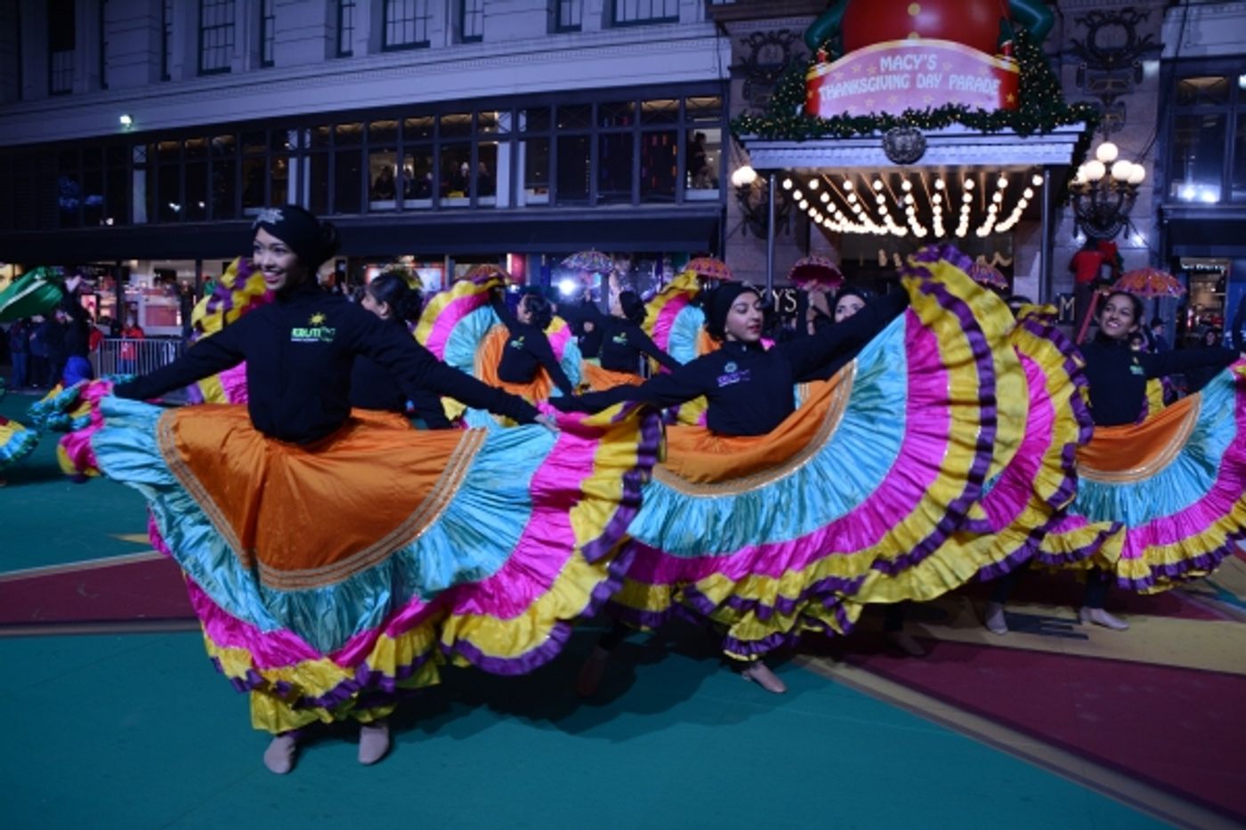 Photo Coverage: Casts of THE WIZ, SOMETHING ROTTEN! & More Rehearse for the Macy's Thanksgiving Day Parade!  Image