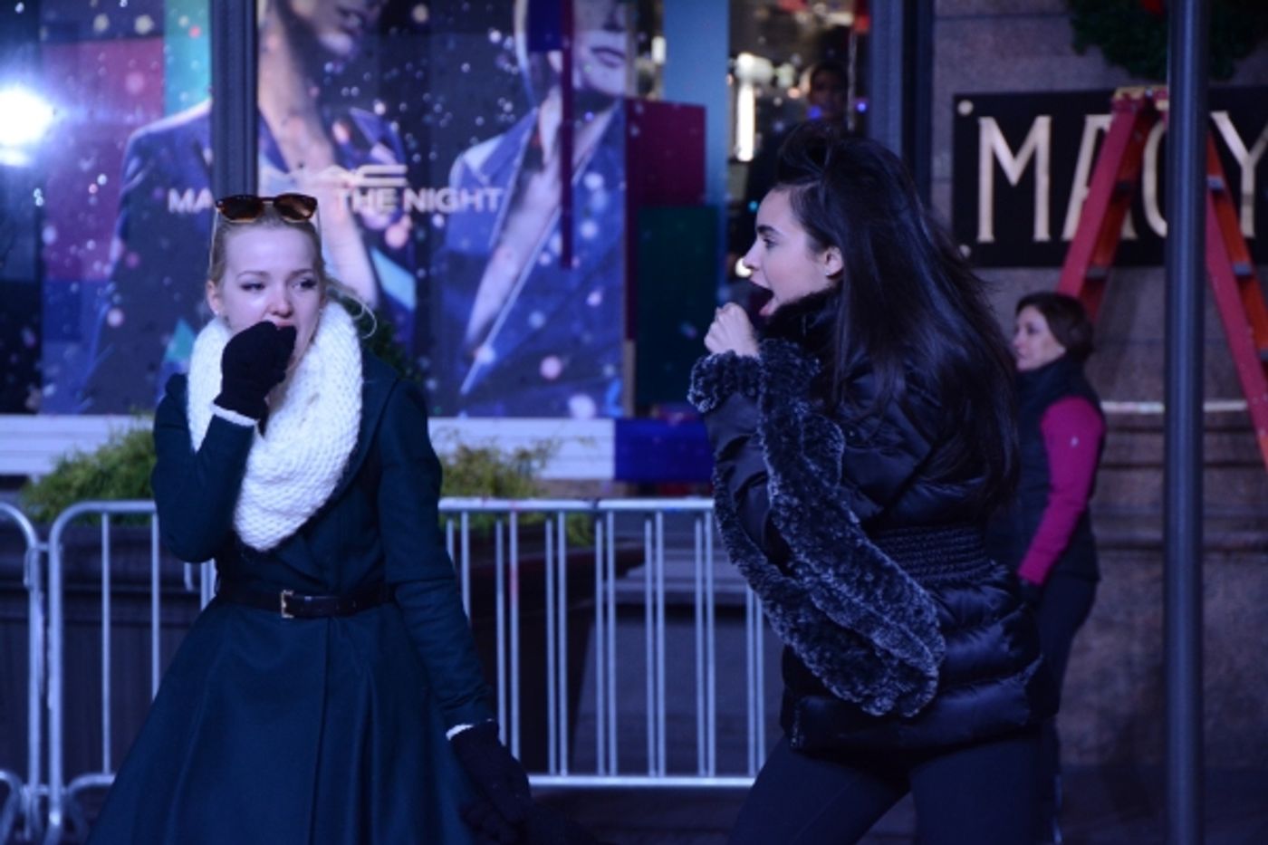 Photo Coverage: Casts of THE WIZ, SOMETHING ROTTEN! & More Rehearse for the Macy's Thanksgiving Day Parade!  Image