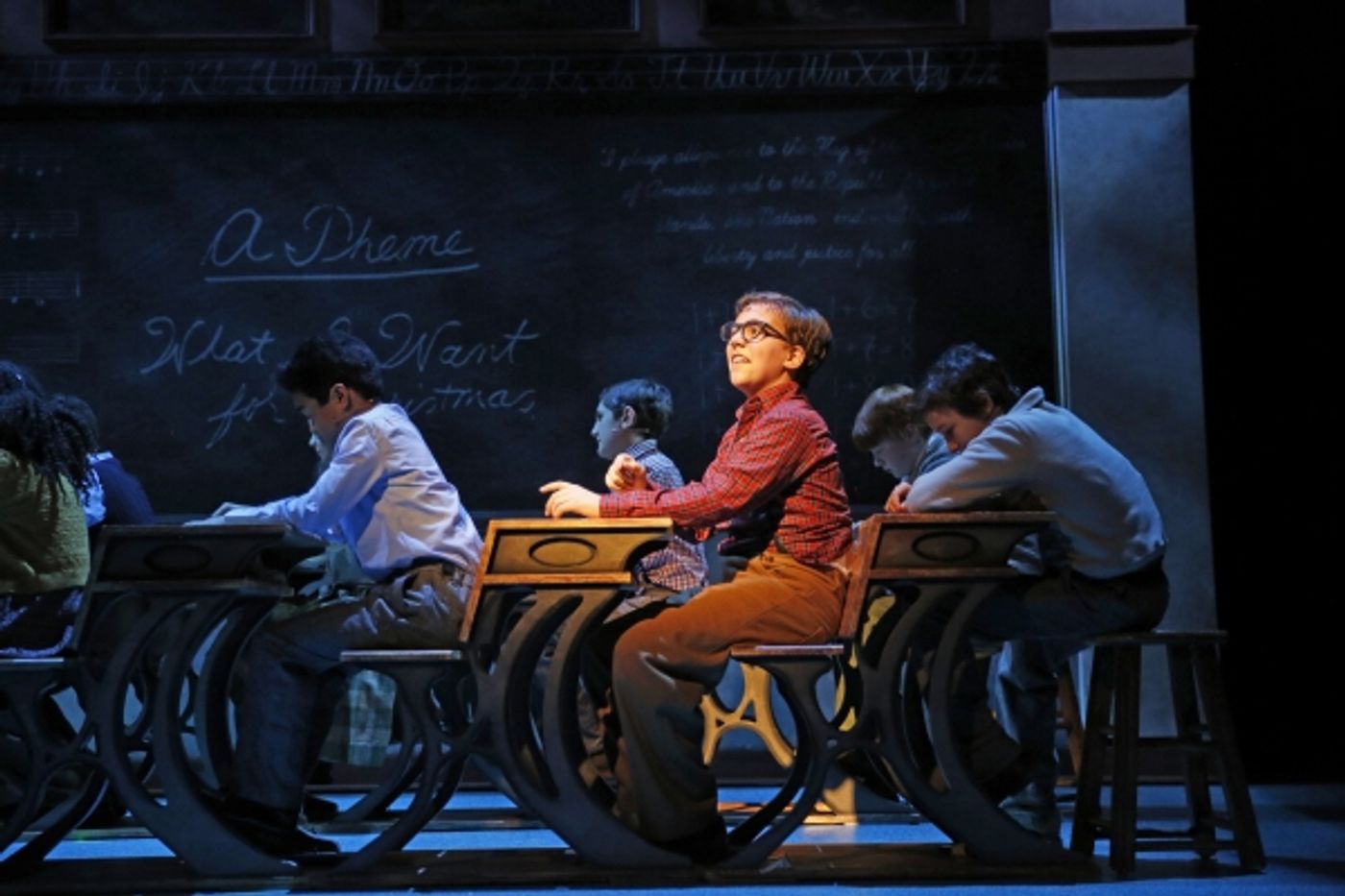 Photo Flash: More Shots from A CHRISTMAS STORY at Parmount Theatre  Image