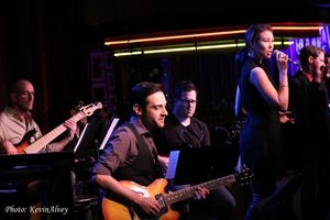 Loren Allred and the band Photo