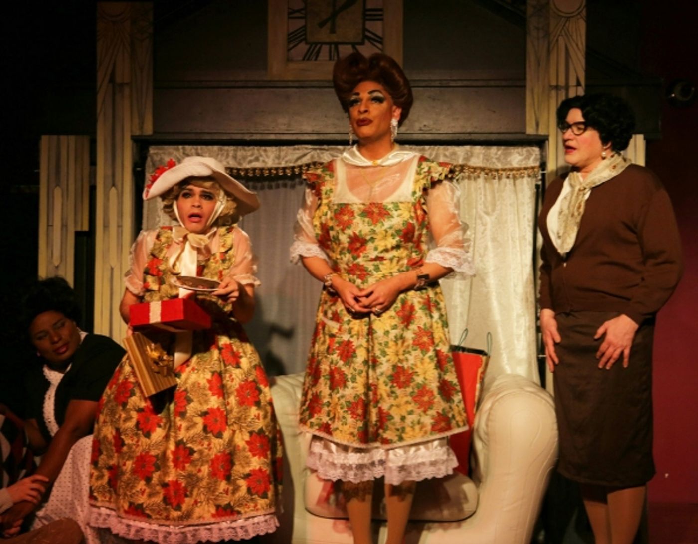 Photo Flash: Hell in a Handbag's CHRISTMAS DEAREST Opens Tonight  Image