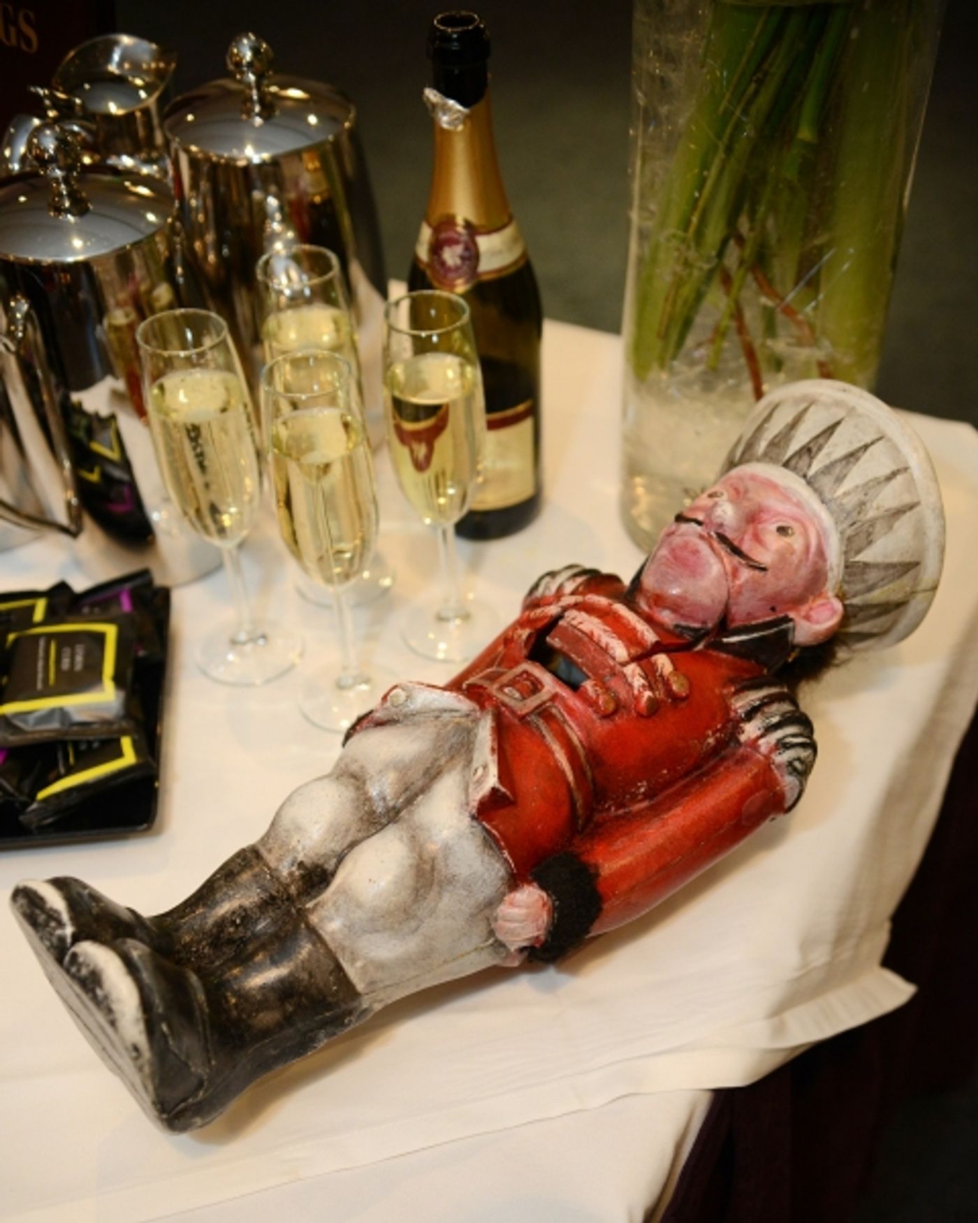 Photo Flash: Original Company of Birmingham Royal Ballet's THE NUTCRACKER Reunites for 25th Anniversary  Image