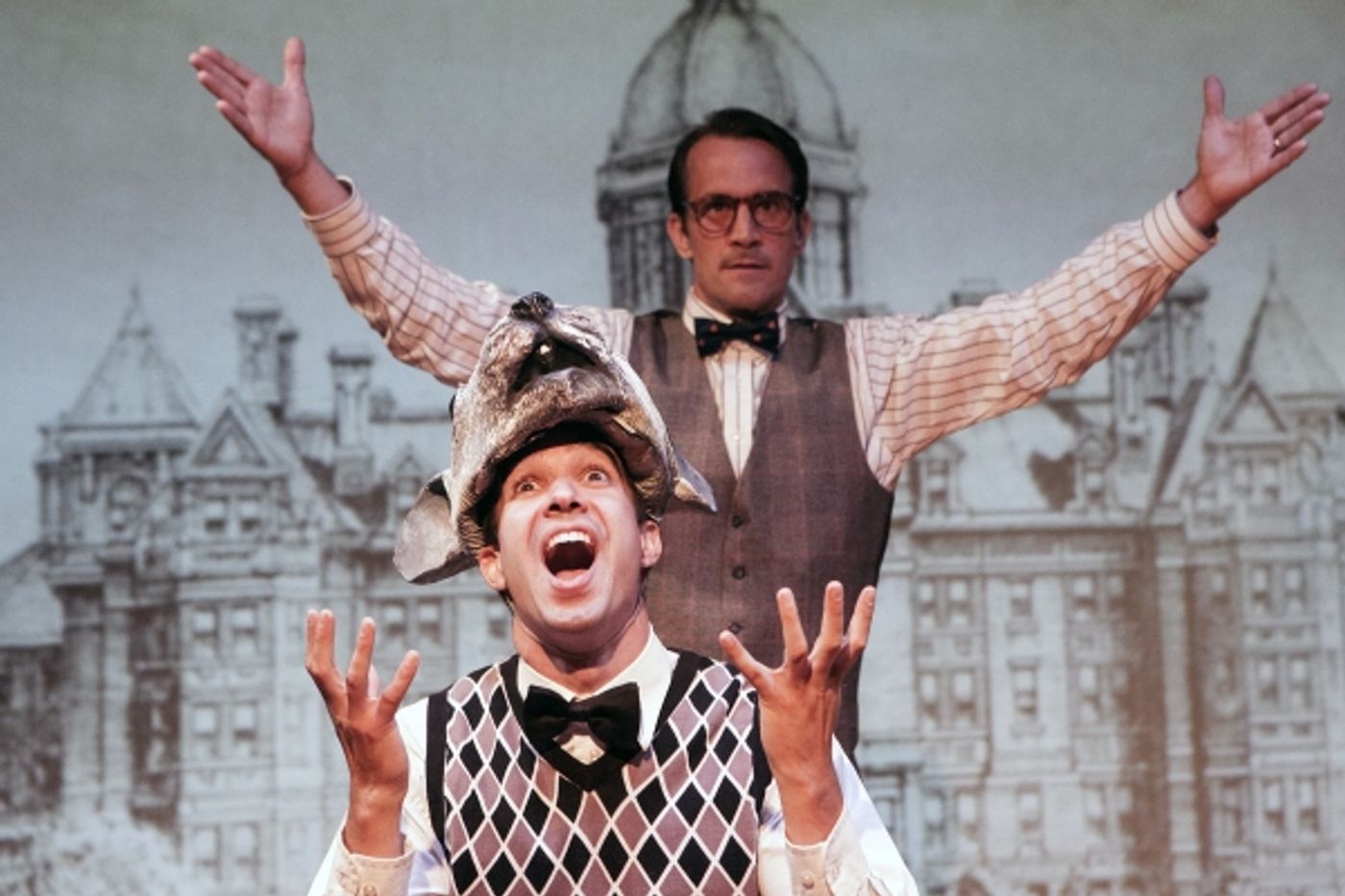 Photo Flash: First Look at THE BEHAVIOR OF BROADUS at Capital Stage  Image