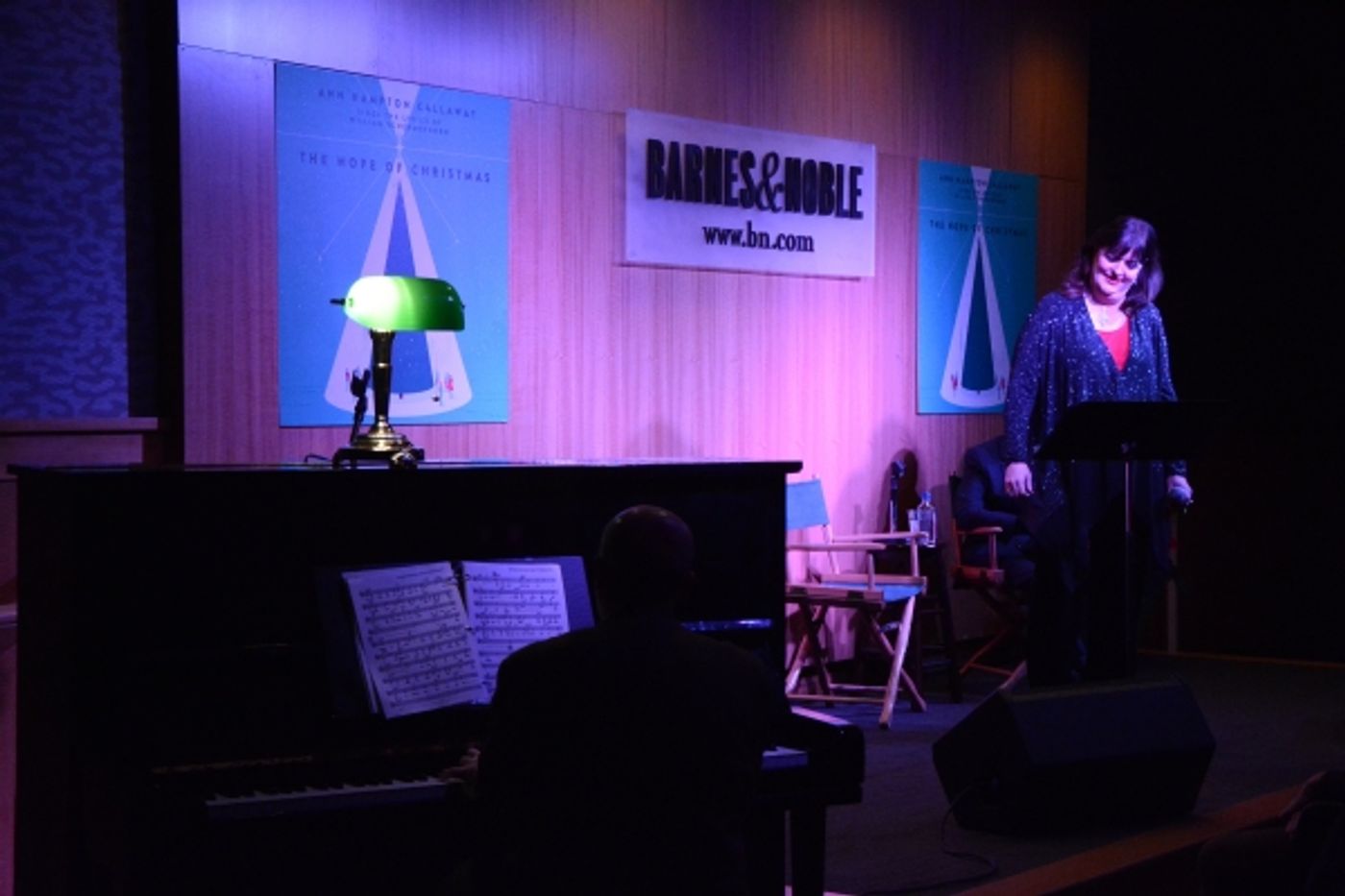 Photo Coverage: Ann Hampton Callaway Previews THE HOPE OF CHRISTMAS Album at Barnes and Noble  Image
