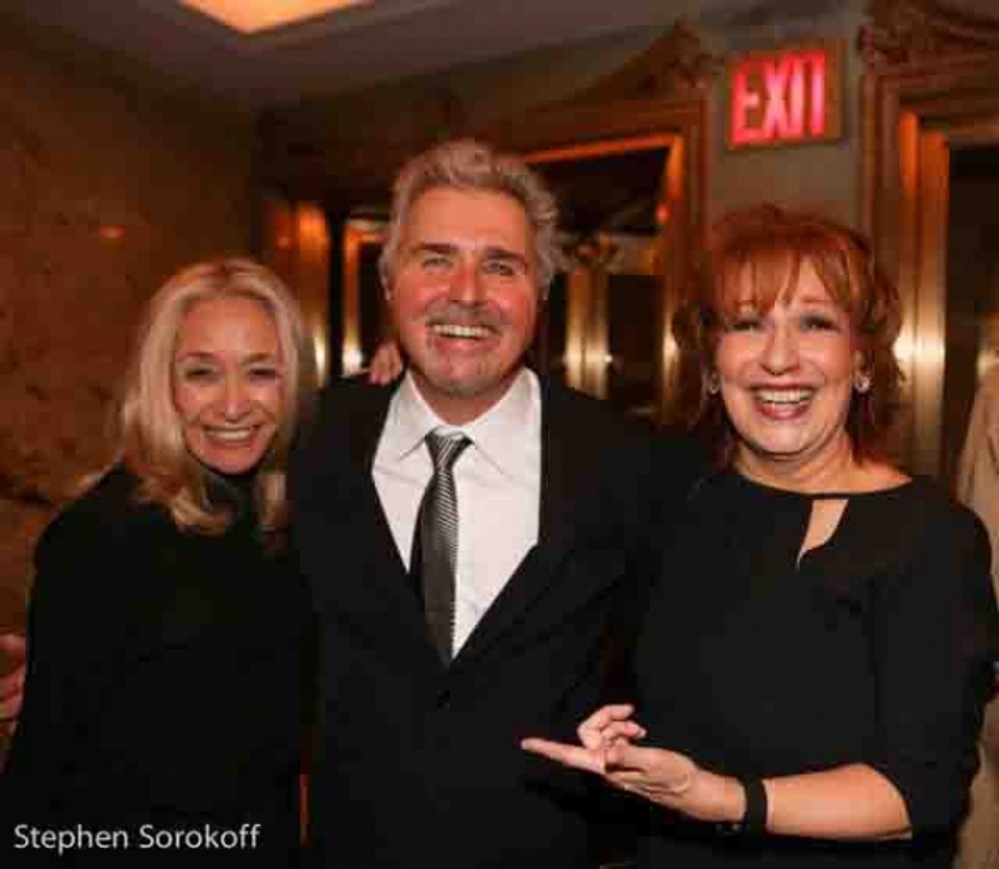 Photo Coverage: Inside Steve Tyrell's Opening Night at Cafe Carlyle  Image