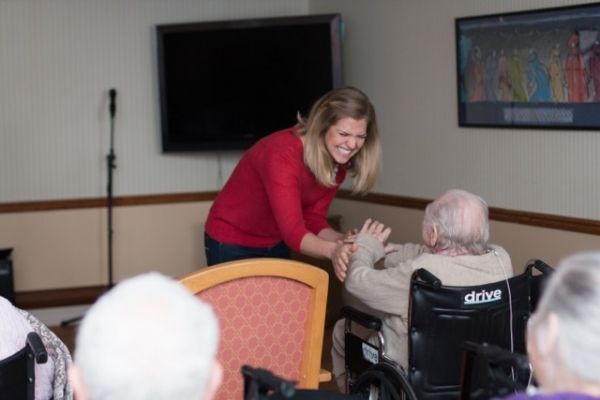 Photo Flash: BEAUTIFUL Cast Performs at The Actors Home with Sing For Your Seniors  Image