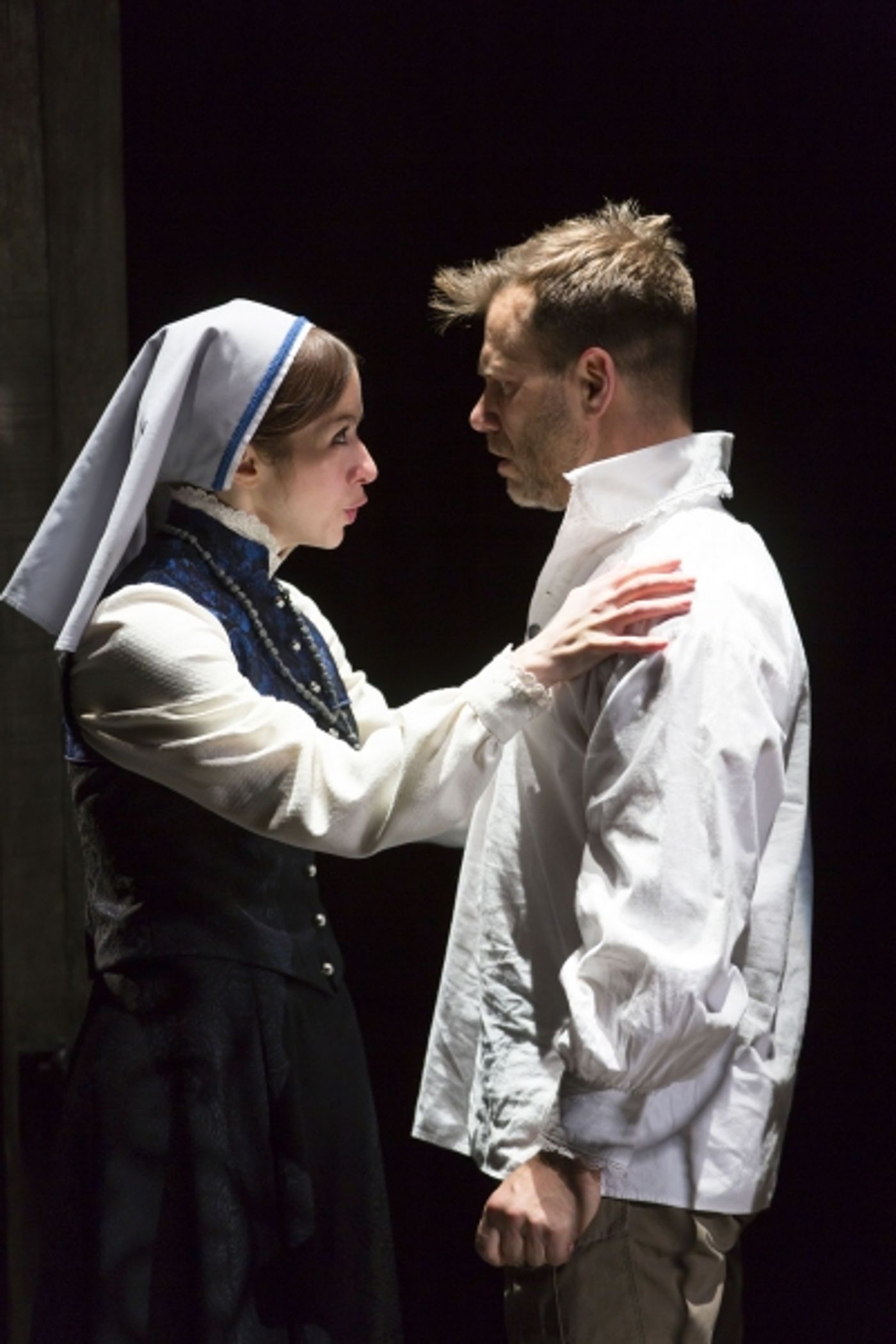 Photo Flash: First Look at Fiasco's MEASURE FOR MEASURE at Long Wharf Theatre  Image