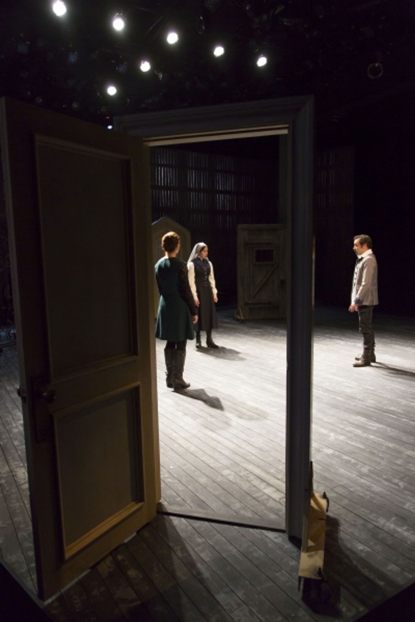 Photo Flash: First Look at Fiasco's MEASURE FOR MEASURE at Long Wharf Theatre Photo Flash: First Look at Fiasco's MEASURE FOR MEASURE at Long Wharf Theatre Image