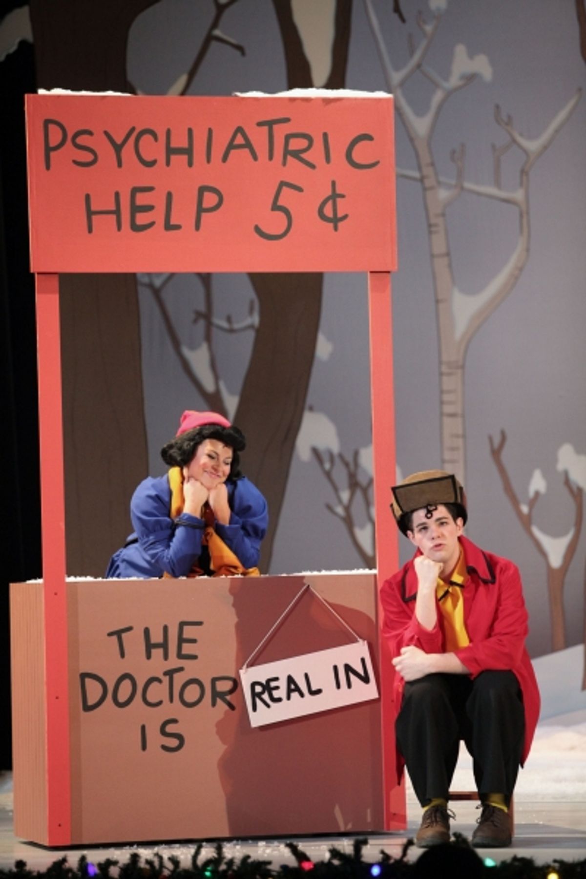 Lucy (Sara Kenny) and Charlie Brown (Trey Paris) at 