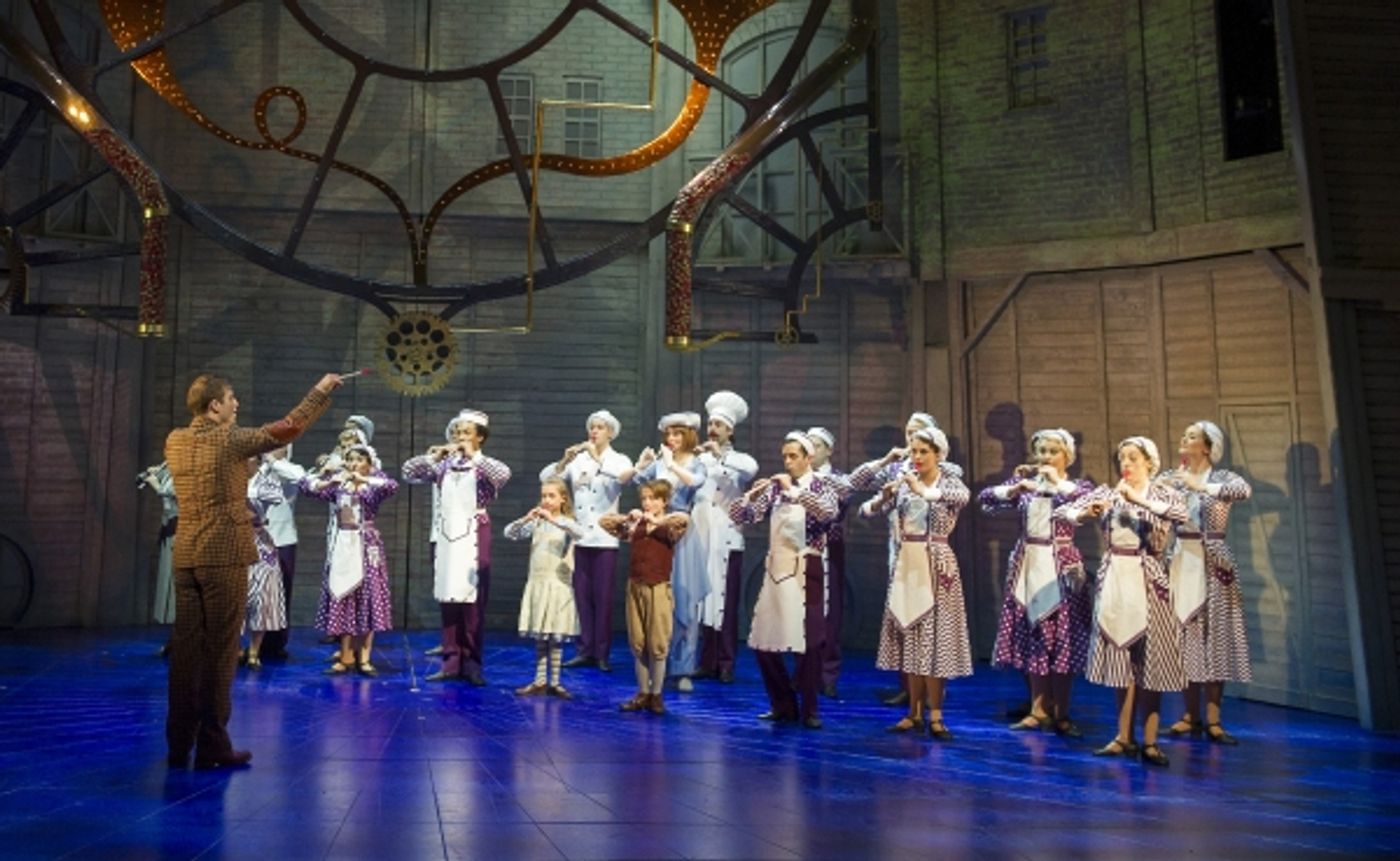 Photo Flash: First Look at Jon Robyns, Amy Griffiths and More in CHITTY CHITTY BANG BANG  Image