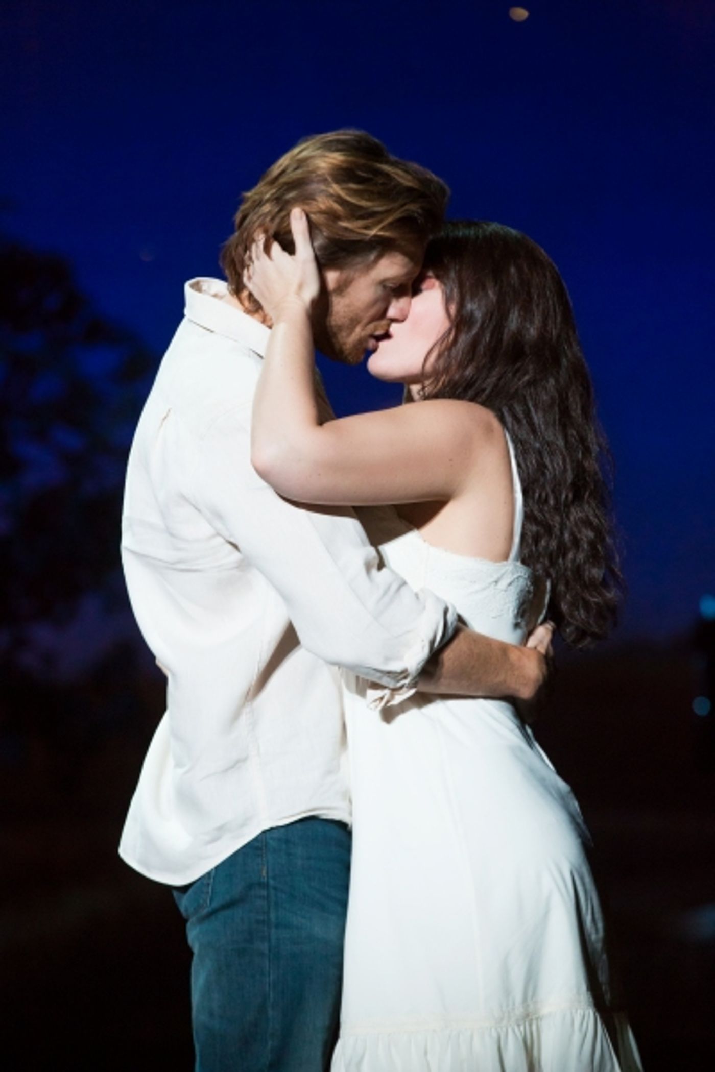 Photo Flash: First Look at Elizabeth Stanley & Andrew Samonsky in THE BRIDGES OF MADISON COUNTY Tour!  Image