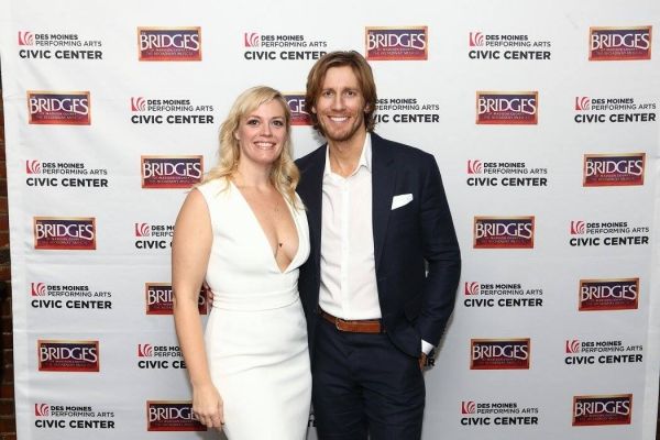 Elizabeth Stanley and Andrew Samonsky  Photo