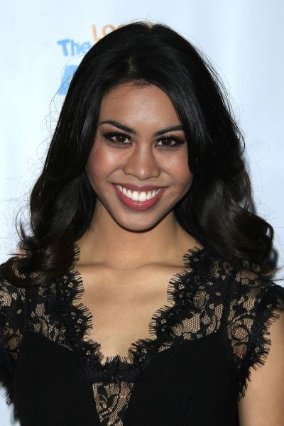 LOS ANGELES - DEC 3: Ashley Argota at the The Actors Fundï¿½s Looking Ahead Awards Photo
