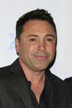 LOS ANGELES - DEC 3: Oscar De La Hoya at the The Actors Fundï¿½s Looking Ahead Awa Photo