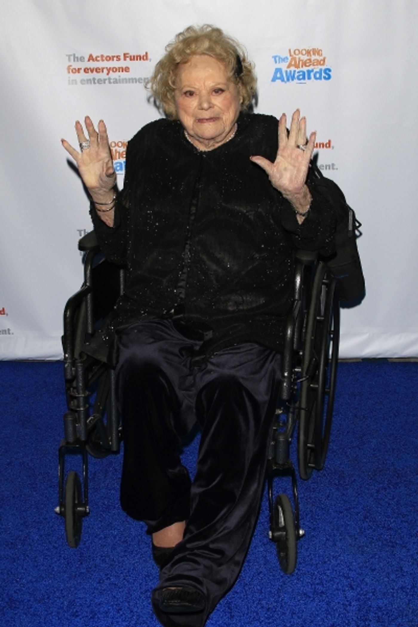 Photo Flash: Rose Marie, Corbin Bleu, and More Attend the Actor's Fund's Looking Ahead Awards  Image