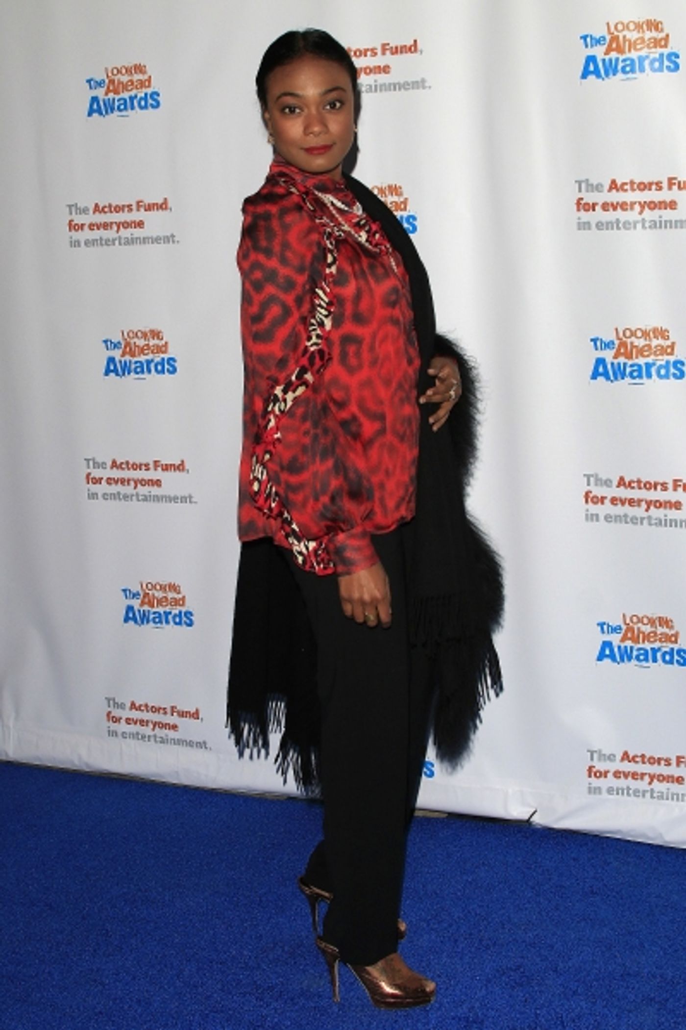 Photo Flash: Rose Marie, Corbin Bleu, and More Attend the Actor's Fund's Looking Ahead Awards  Image