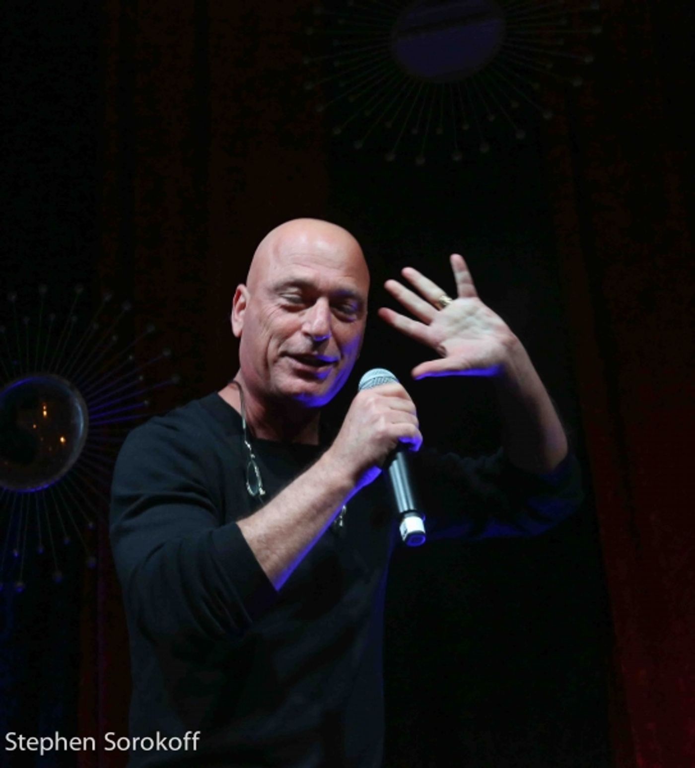 Photo Coverage: Howie Mandel Stars in American Humane Associations LADY IN RED Gala  Image