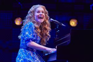 Cassidy Janson Photo