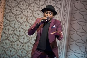 KINKY BOOTS star Wayne Brady Photo