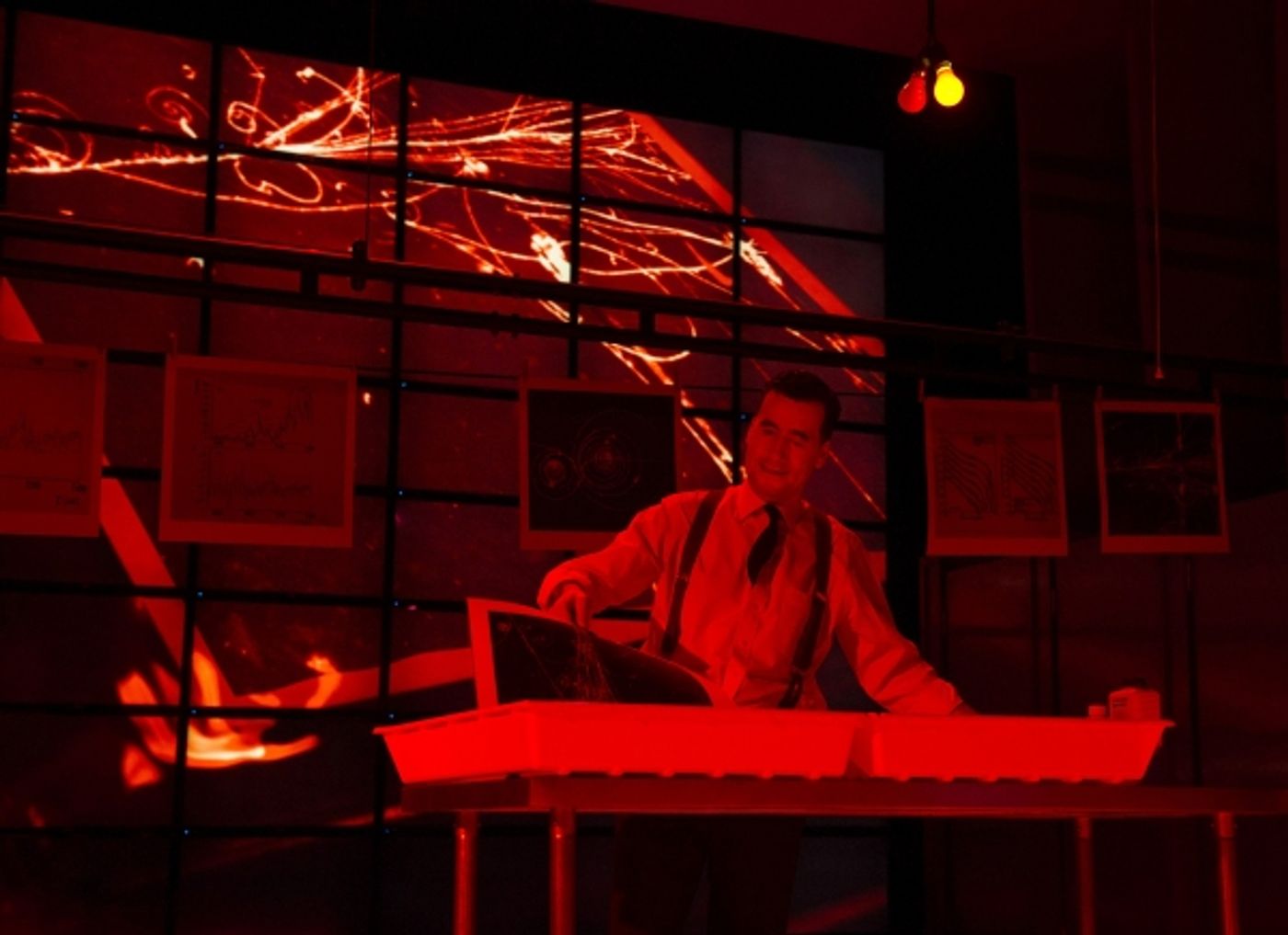 Photo Flash: First Look at Lisa Dillon and More in HAPGOOD at Hampstead Theatre  Image