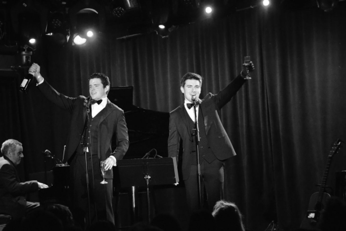 Photo Coverage: CHRISTMAS IN NEW YORK With Emmett O'Hanlon and Emmet Cahill Photo Coverage: CHRISTMAS IN NEW YORK With Emmett O'Hanlon and Emmet Cahill Image