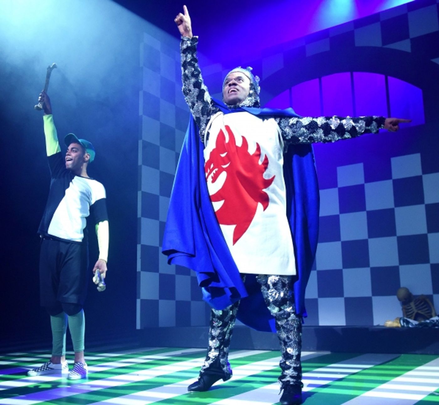 Photo Flash: Get a First Look at New ROBIN HOOD Panto  Image