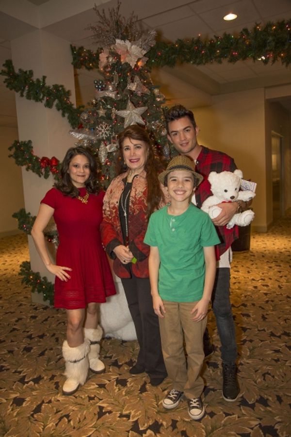 Romi Dames, Donelle Dadigan, Hunter Payten and Chris Trousdale Photo