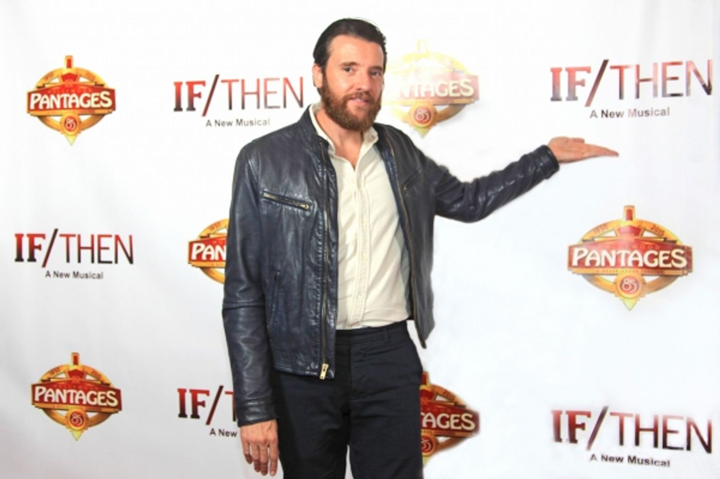 Photo Flash: Red Carpet Arrivals of IF/THEN National Tour at Pantages - Obba Babatunde, Lacey Chabert, Tracie Thoms and More!  Image