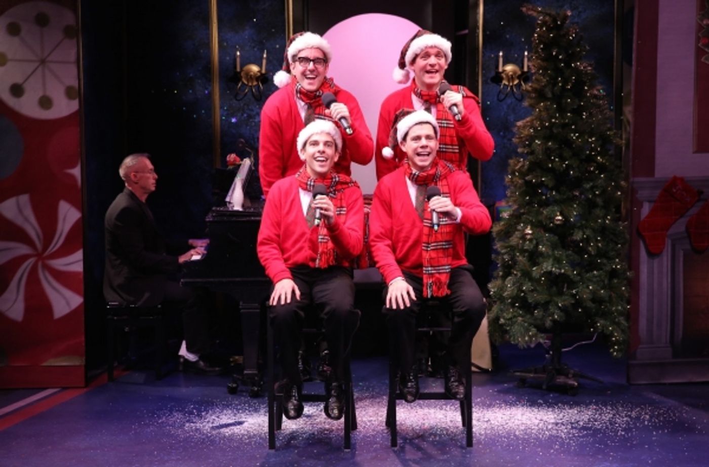 Photo Flash: First Look at York Theatre Company's PLAID TIDINGS  Image