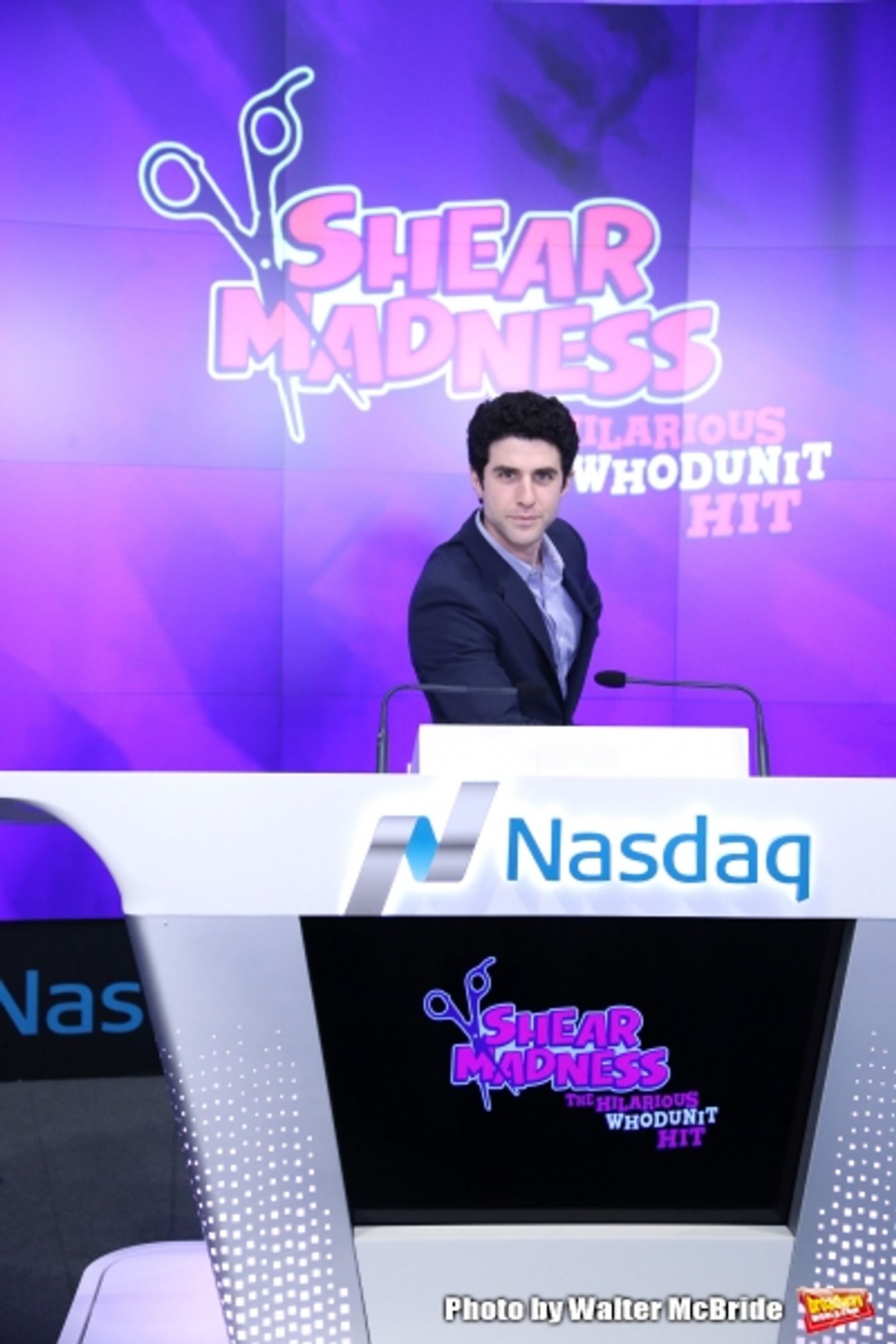 Photo Coverage: SHEAR MADNESS Cast Rings the NASDAQ Closing Bell  Image