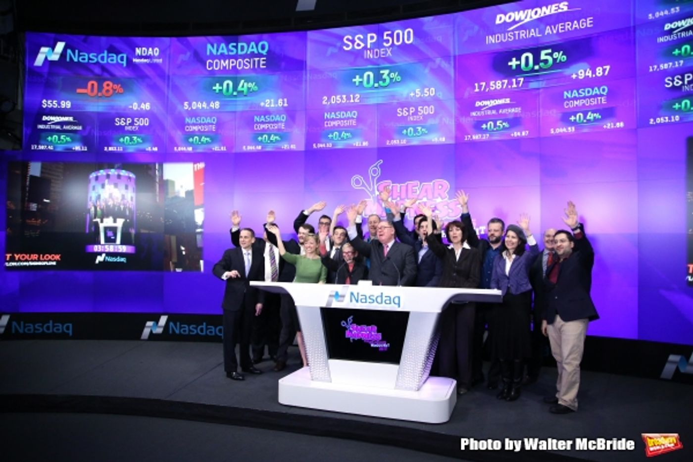 Photo Coverage: SHEAR MADNESS Cast Rings the NASDAQ Closing Bell  Image