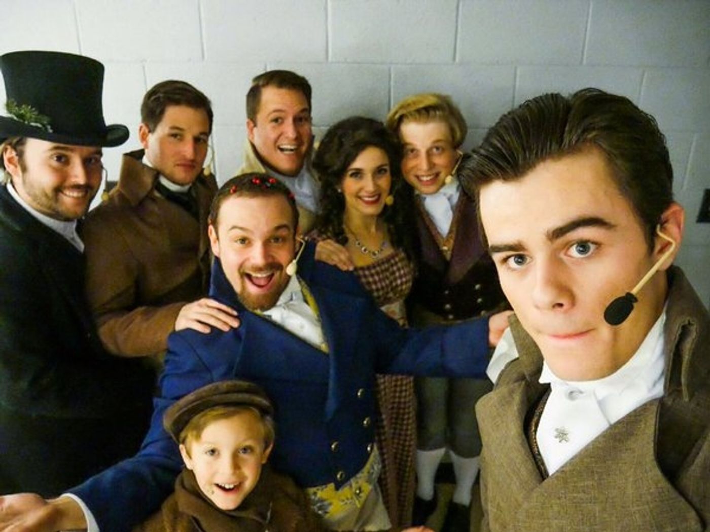 Photo Flash: Saturday Intermission Pics, 12/12- ON YOUR FEET, WICKED, and More  Image