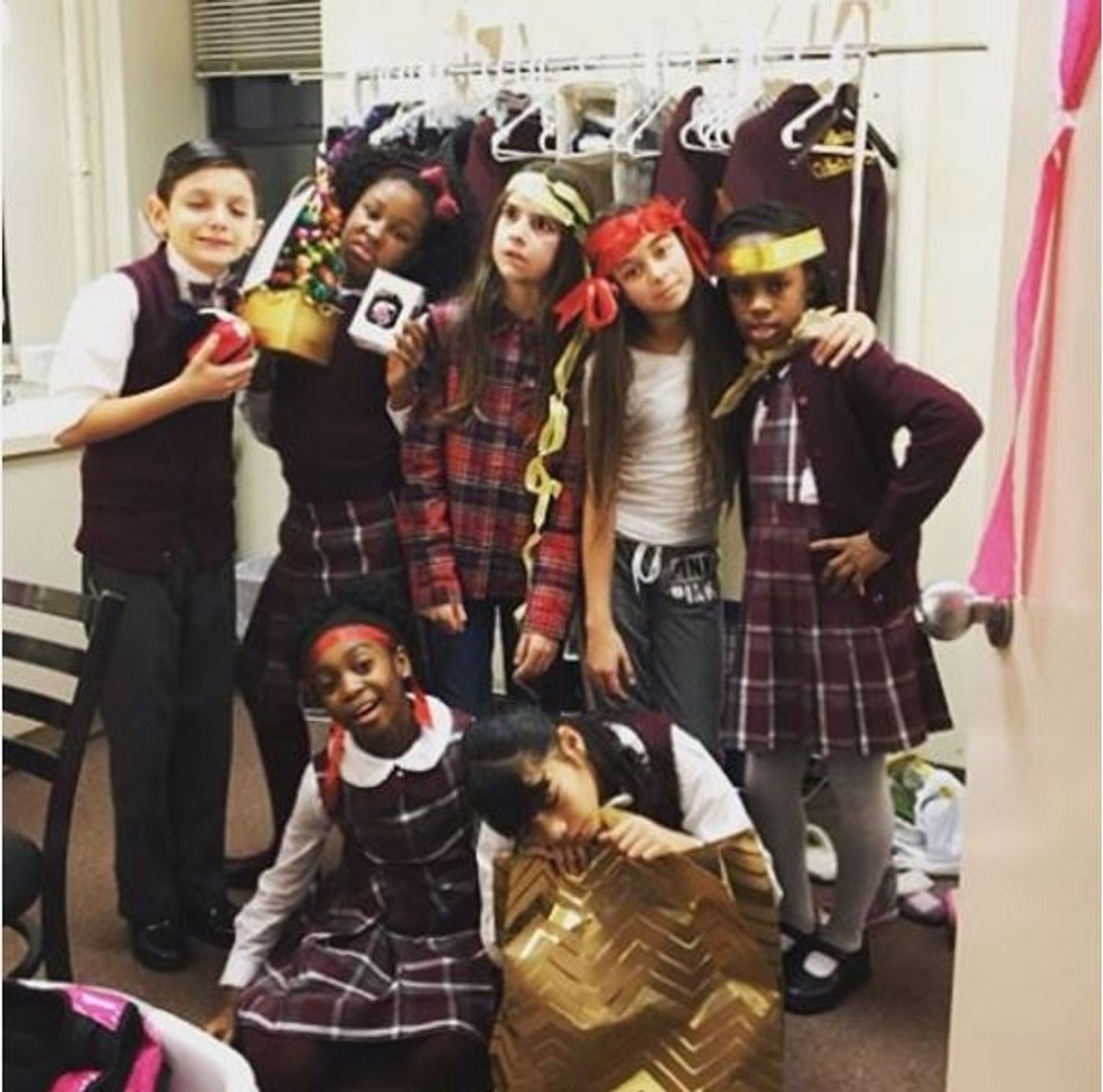 Photo Flash: Saturday Intermission Pics, 12/12- ON YOUR FEET, WICKED, and More  Image