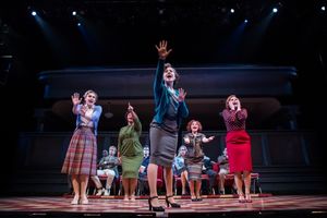 Stephanie Martignetti, Jacqueline Arnold, Erika Henningsen, Rachel Stern, Tessoltau @ BroadwayWorld Stephanie Martignetti, Jacqueline Arnold, Erika Henningsen, Rachel Stern, Tessoltau Photo