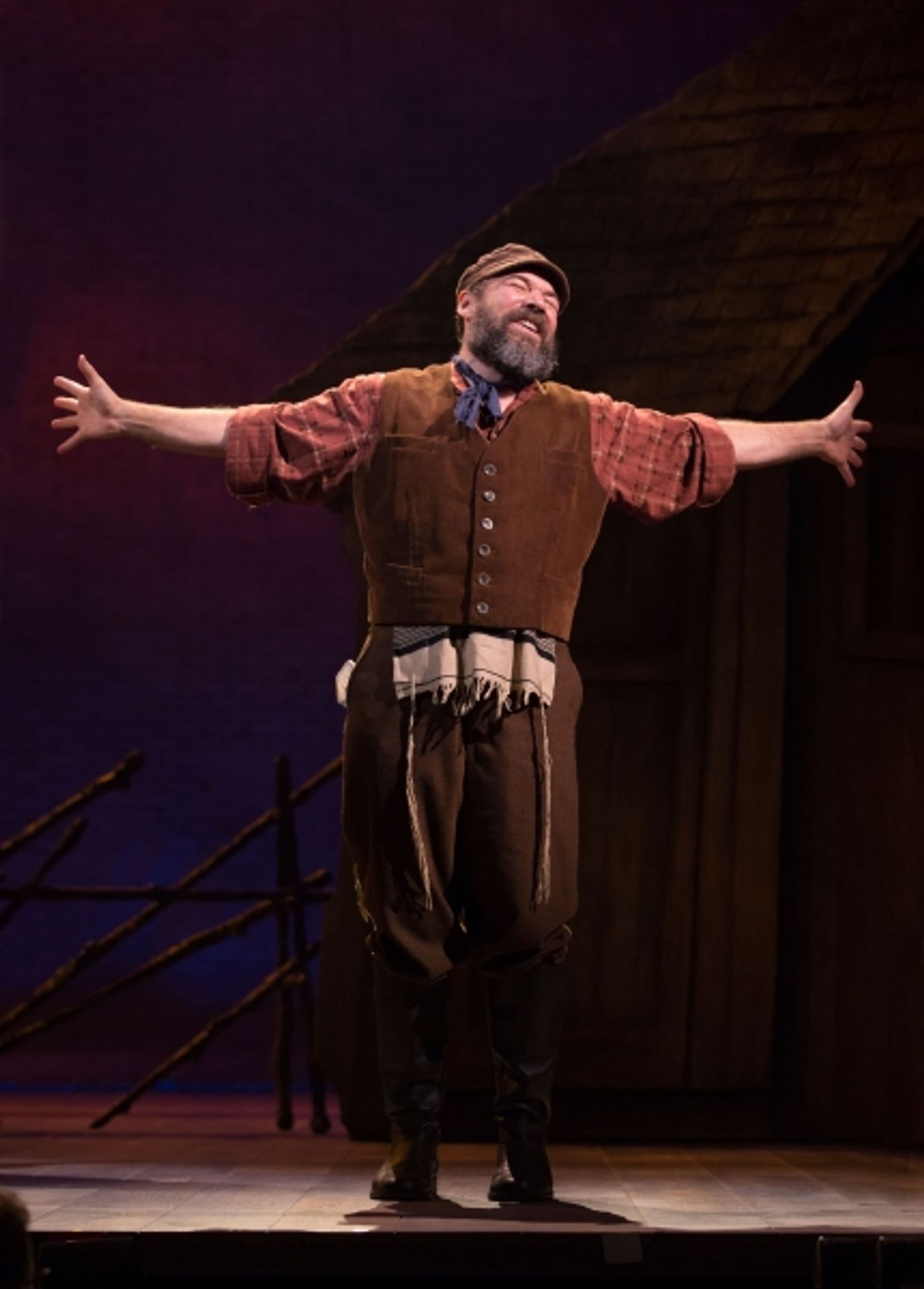 Photo Flash: First Look at Danny Burstein & Company in FIDDLER ON THE ROOF!  Image