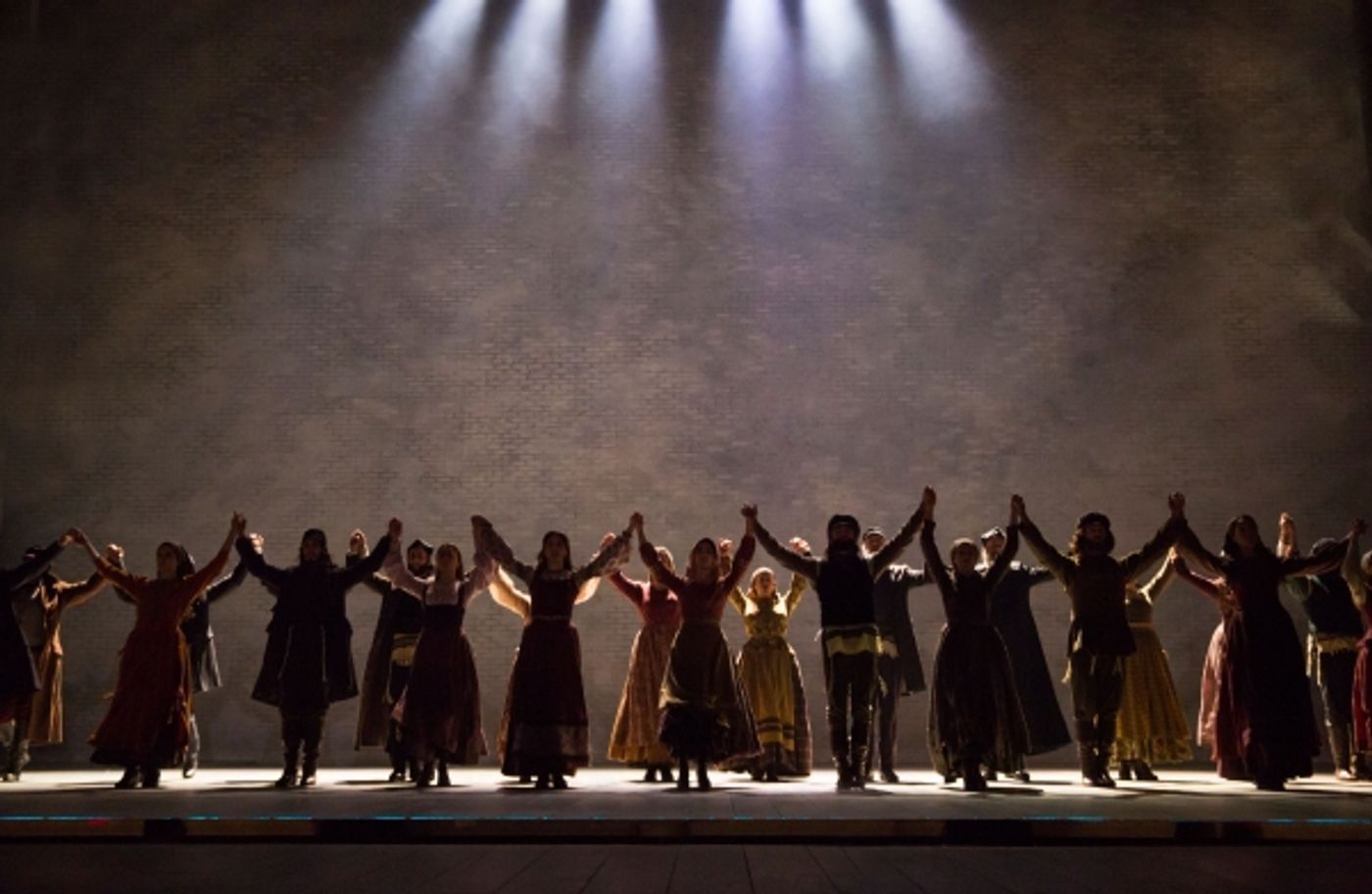 Photo Flash: First Look at Danny Burstein & Company in FIDDLER ON THE ROOF!  Image