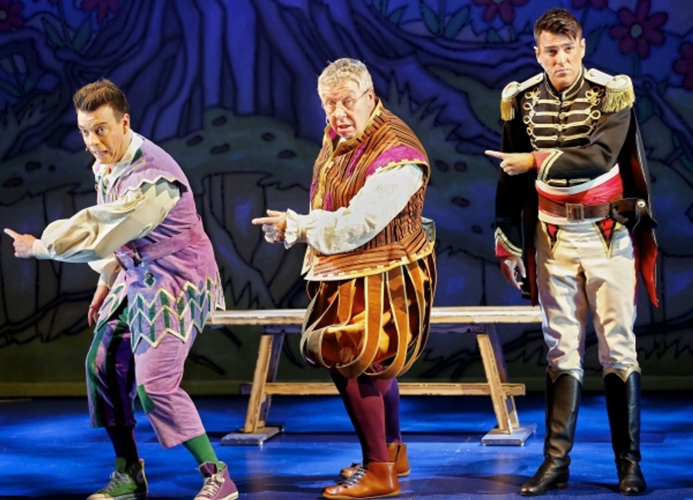 Photo Flash: First Look at SNOW WHITE AND THE SEVEN DWARFS at King's Theatre Glasgow  Image