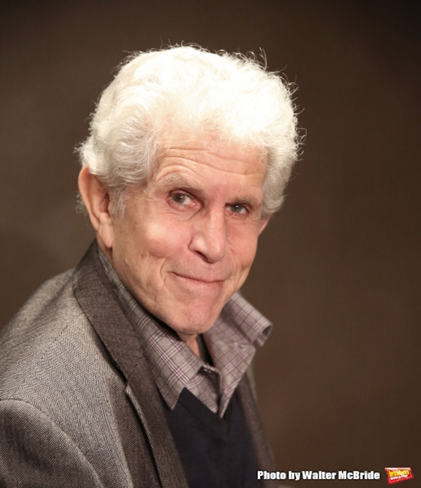 Photo Coverage: Tony Roberts Reads from DO YOU KNOW ME? at The Drama Book Shop  Image
