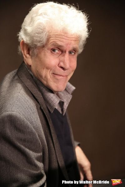 Tony Roberts  Photo