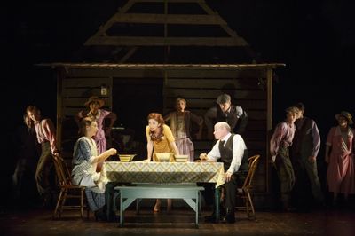 Dee Hoty, Carmen Cusack, Stephen Lee Anderson and the cast  Photo