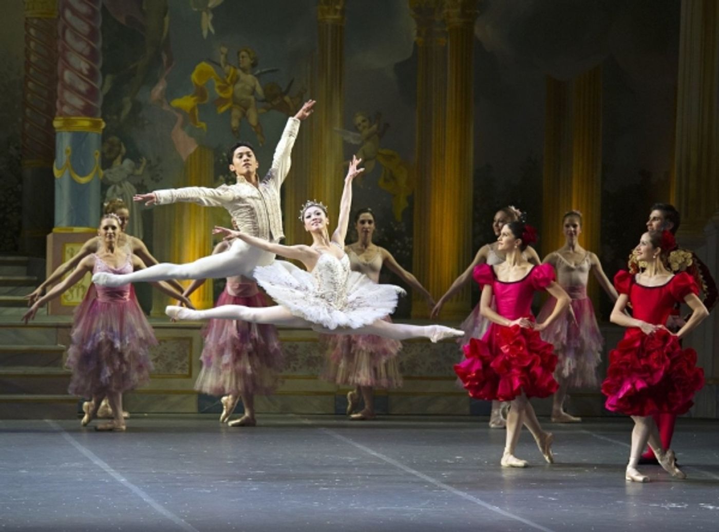 Photo Flash: Sneak Peek at Jeffrey Cirio & 
Misa Kuranaga in Boston Ballet's THE NUTCRACKER Image
