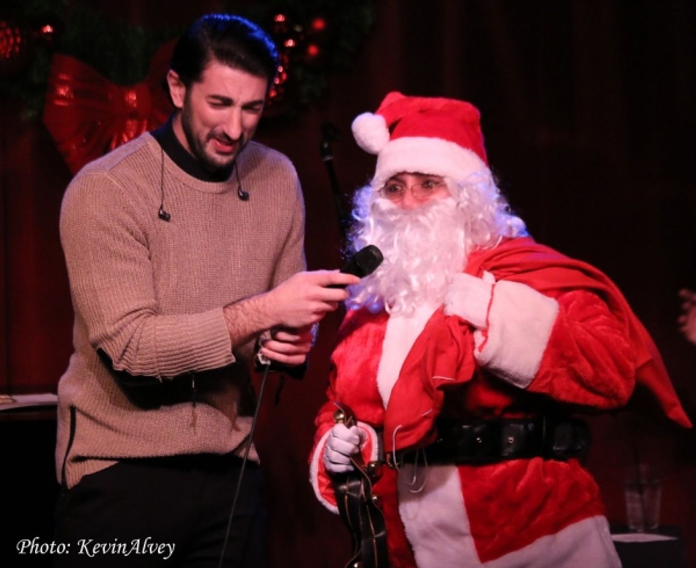 Photo Flash: Apollo Link Brings Holiday Cheer to Birdland  Image